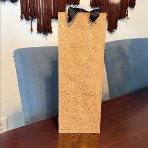 🆕Papyrus Golden Cork Wine Bag